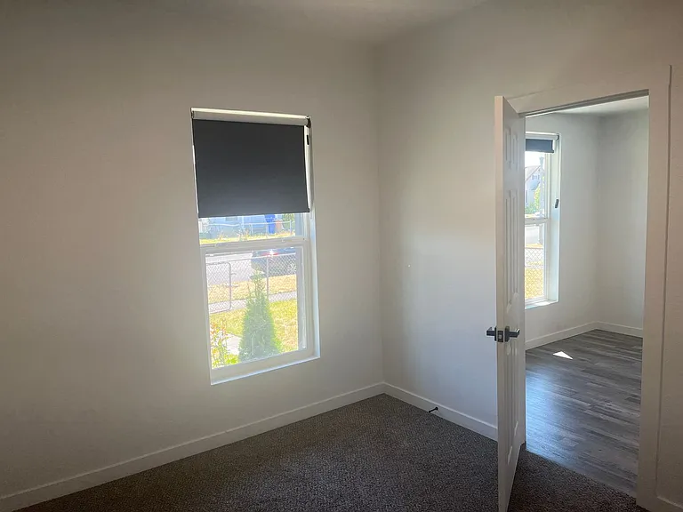 6004 S Lawrence St — Photo 11
