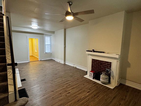 5th image of 212 N Peach St