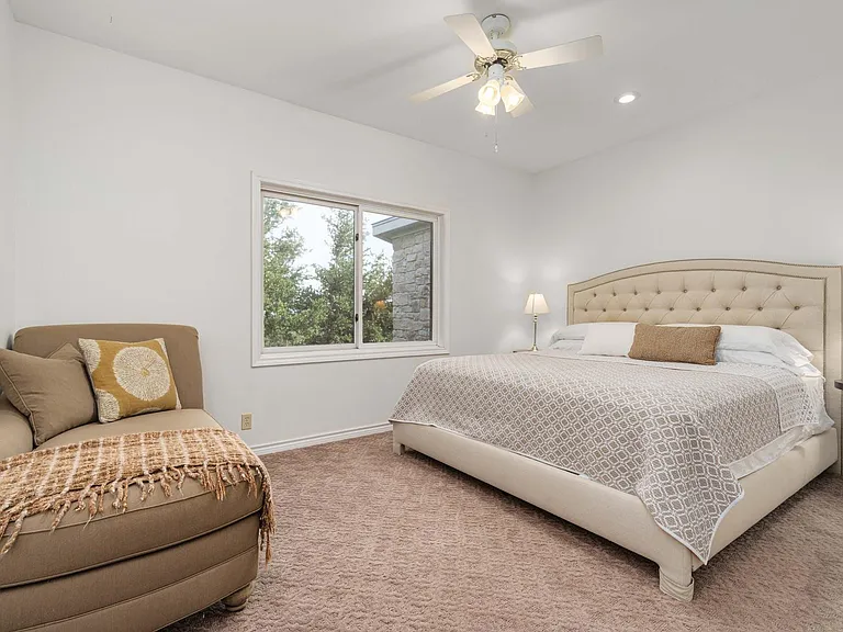 2102 Paisano Rd — Photo 20