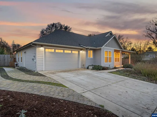 540 SE Lilly Ave, Corvallis, OR 97333