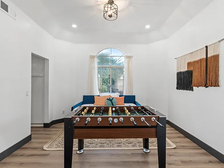 28832 Harwick Dr — Photo 7