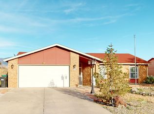 1524 Blackbird Rd NE, Rio Rancho, NM 87144