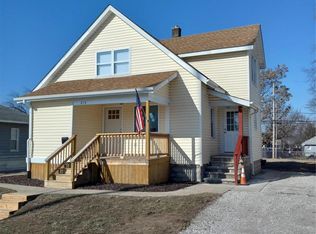 213 Picker Ave, Wood River, IL 62095