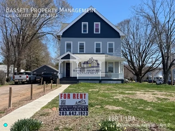 127 Washington Ave #2, Hamden, CT 06518