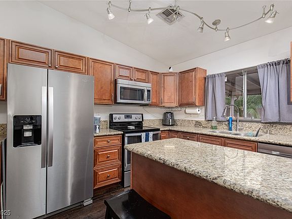 2nd image of 6580 Mountainwood Ln