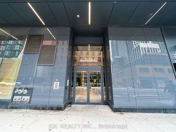 3rd image of 87 Peter St #1411