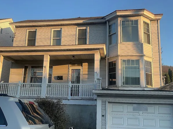 41 E Catawissa St, Nesquehoning, PA 18240