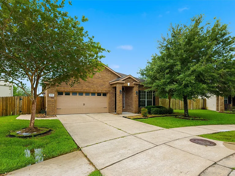8234 Hall View Dr — Photo 6