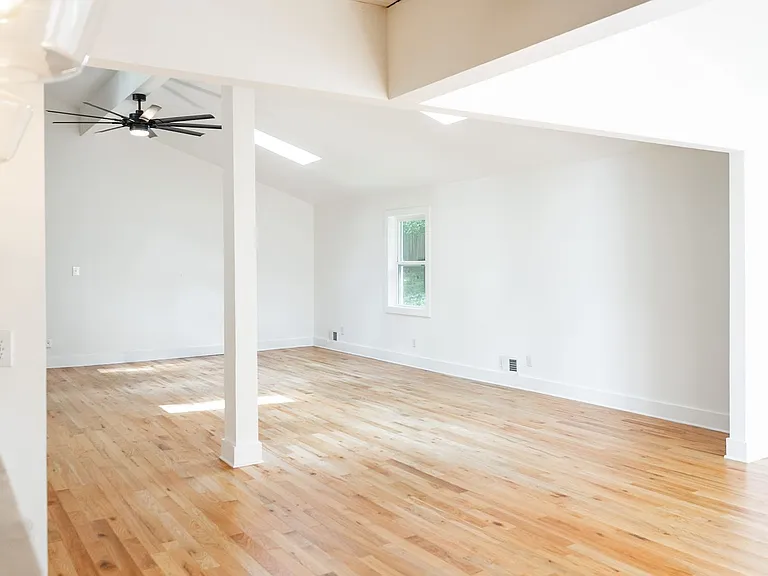 1 Woodbridge Way — Photo 21