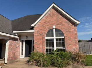 2931 Pepper Wood Dr, Sugar Land, TX 77479