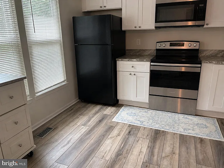 11013 Barton Hill Ct — Photo 3