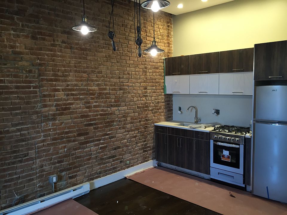 1st image of 600 Rogers Ave APT 4D