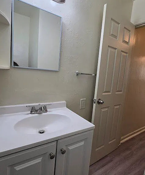 3351 E Clinton Ave — Photo 10