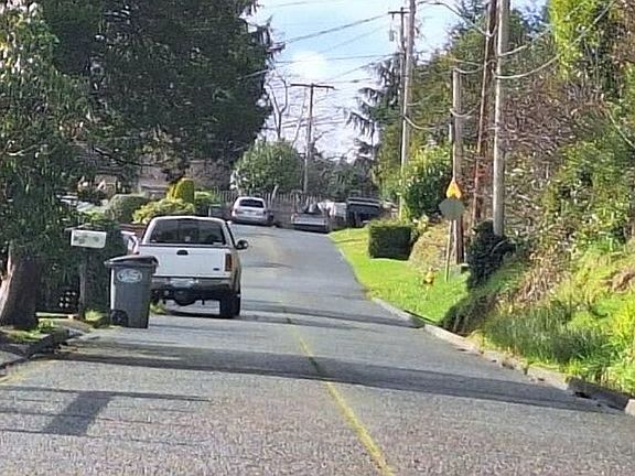 5th image of 1821 W 8th St