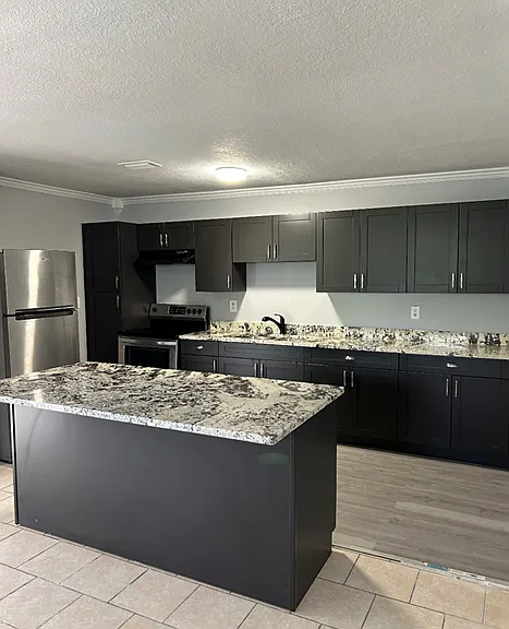 6412 New Kings Rd #2 — Photo 7