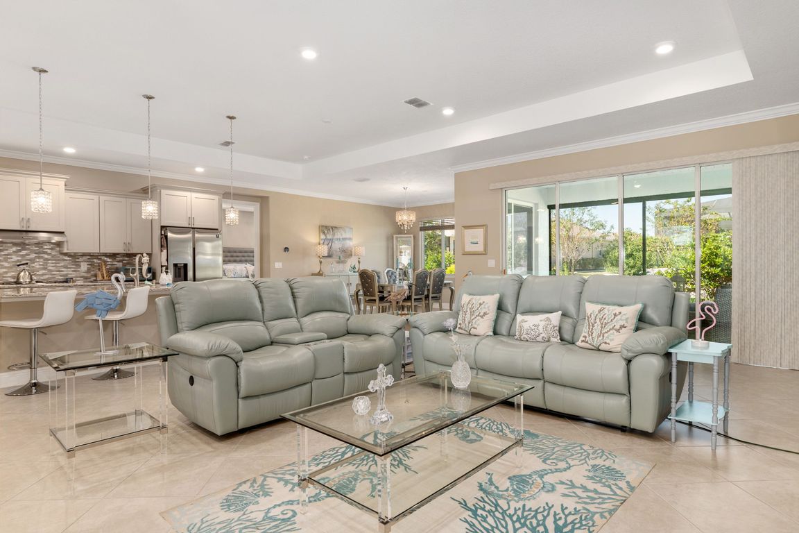 next background image