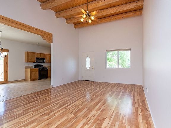 2nd image of 3939 Calle Daniel