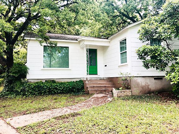 3rd image of 4903 Shady Glade Ct