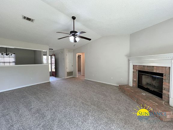 3rd image of 223 Westview Dr