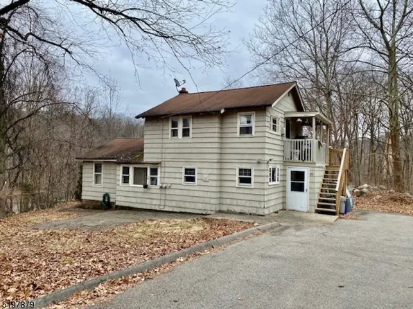 39 Excelsior Pl, Butler Boro, NJ 07405