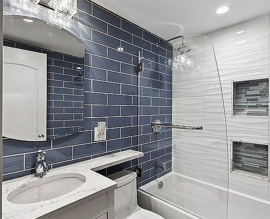 4th image of 123 W 80th St