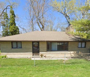 2219 Jethro Ave, Zion, IL, 60099