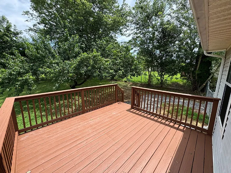 620 Artic Ave — Photo 14