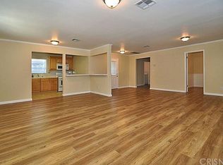 18556 Chase St, Northridge, CA 91324