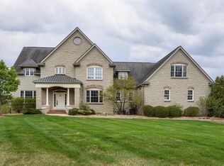 5410 Overbrook Dr, Ann Arbor, MI 48105