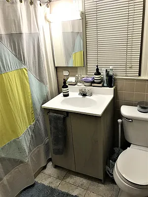 Rented by RealTegrity NY LLC | media 13