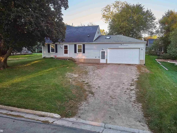 104 Hillcrest St, Ventura, IA 50482
