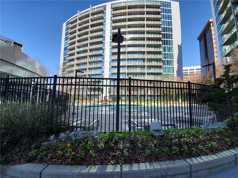 44 Peachtree Pl NE #730 — Photo 16