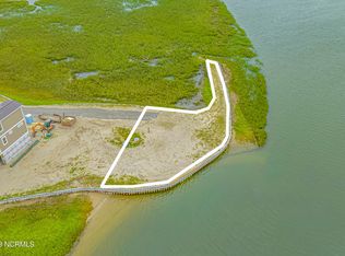 1534 Riverside Dr, Sunset Beach, NC 28468