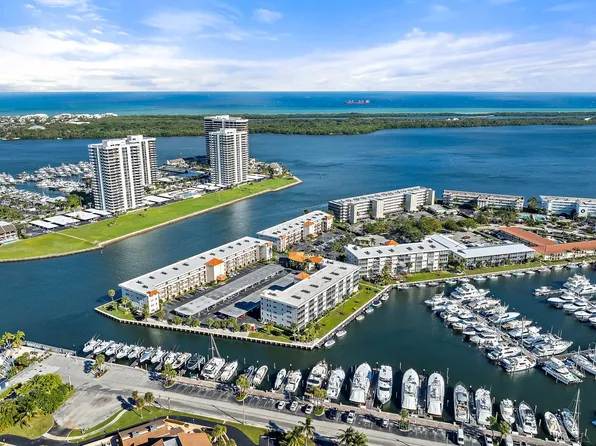 21 Yacht Club Drive #204, North Palm Beach, FL 33408
