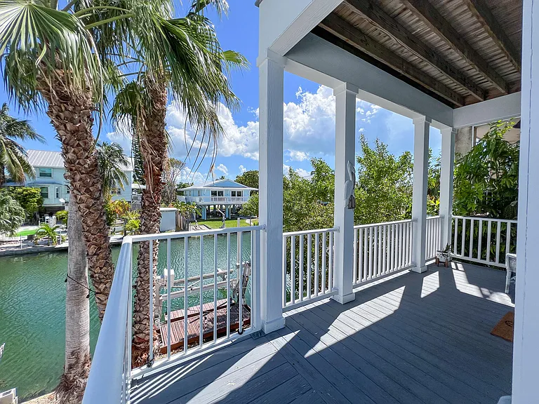 37 Palm Dr — Photo 10