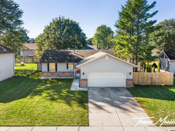 4582 Sutton Pl SW, Grandville, MI 49418