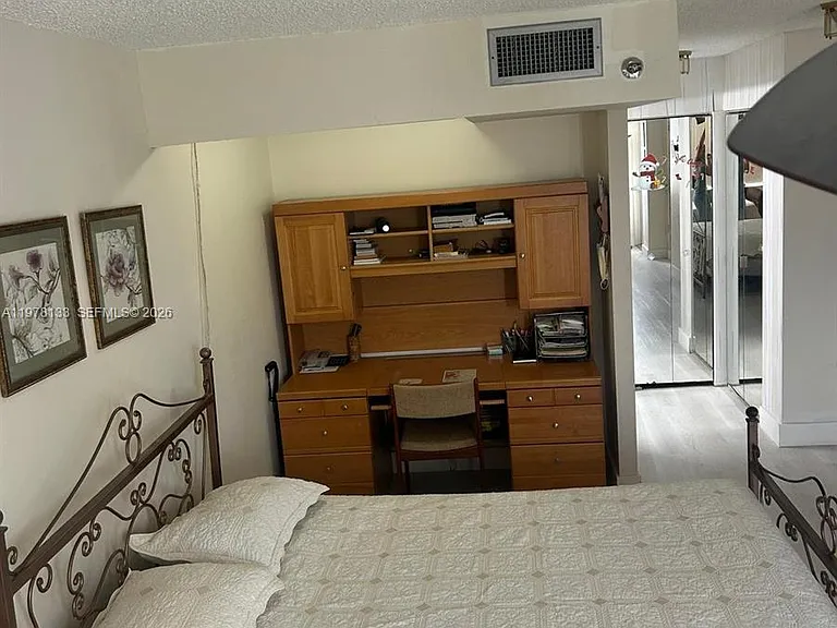 900 Saint Charles Pl #316 — Photo 47