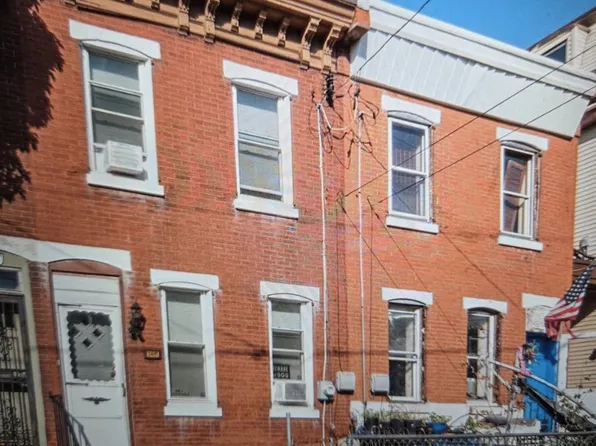 2009 E Madison St, Philadelphia, PA 19134