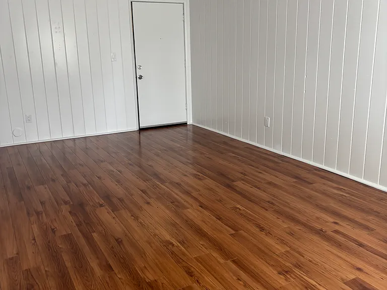 7055 Alabama Ave #6 — Photo 2