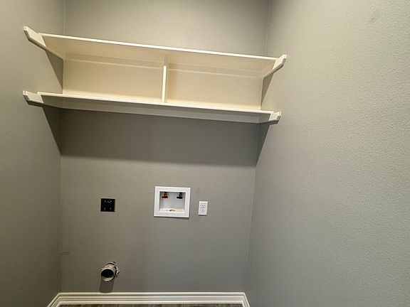 3rd image of 800 Allison Ln #578