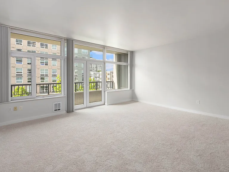 2717 Western Ave #5006 — Photo 8
