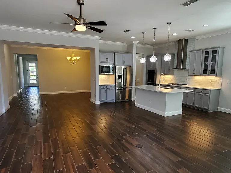 3173 Montilla Dr — Photo 21