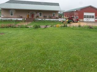 2111 Sink Hollow Rd, Dixon, IL 61021