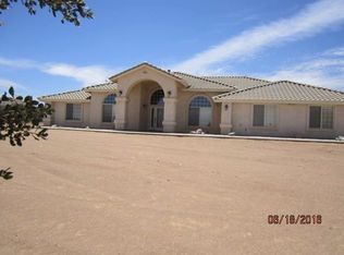 8434 Nahoa Way, Phelan, CA 92371