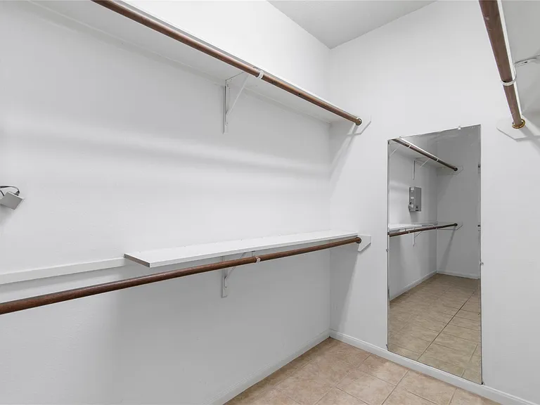 6 Windfern Pl — Photo 28