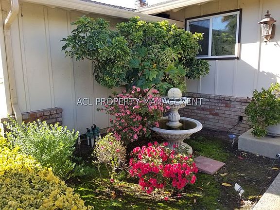 3rd image of 5063 Northampton Ct