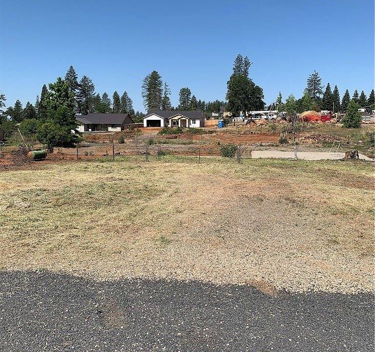 1st image of 6219 Pinecrest Dr