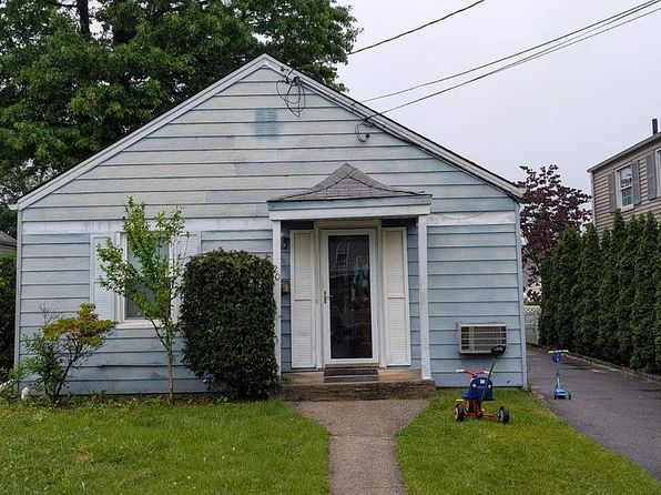 20 Marwood Rd S