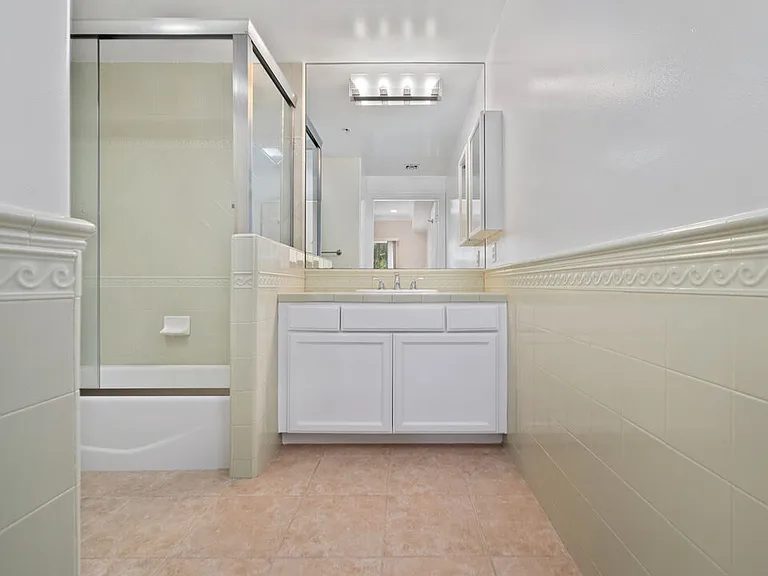 3328 Oakhurst Ave #205 — Photo 8