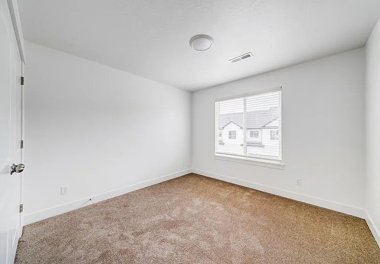 3904 W Hardman Way #NEXT TO LAUNDRY — Photo 16